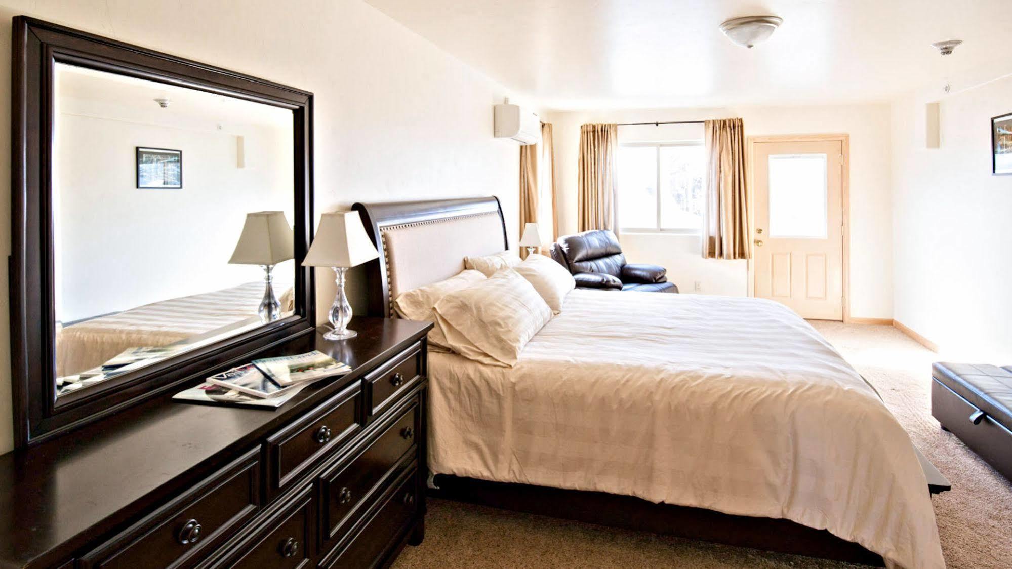 Mein Haus Bed&Breakfast Avon Exterior foto